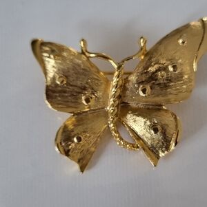 Vintage Goldtone  Butterfly Brooch Pin - Women's Jewelry